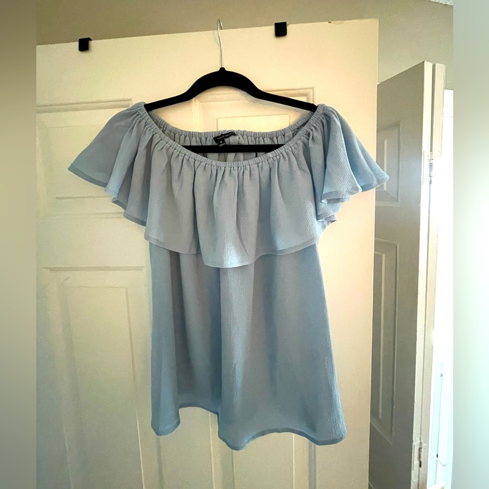 Baby blue flowy off-the-shoulder-top - sz m